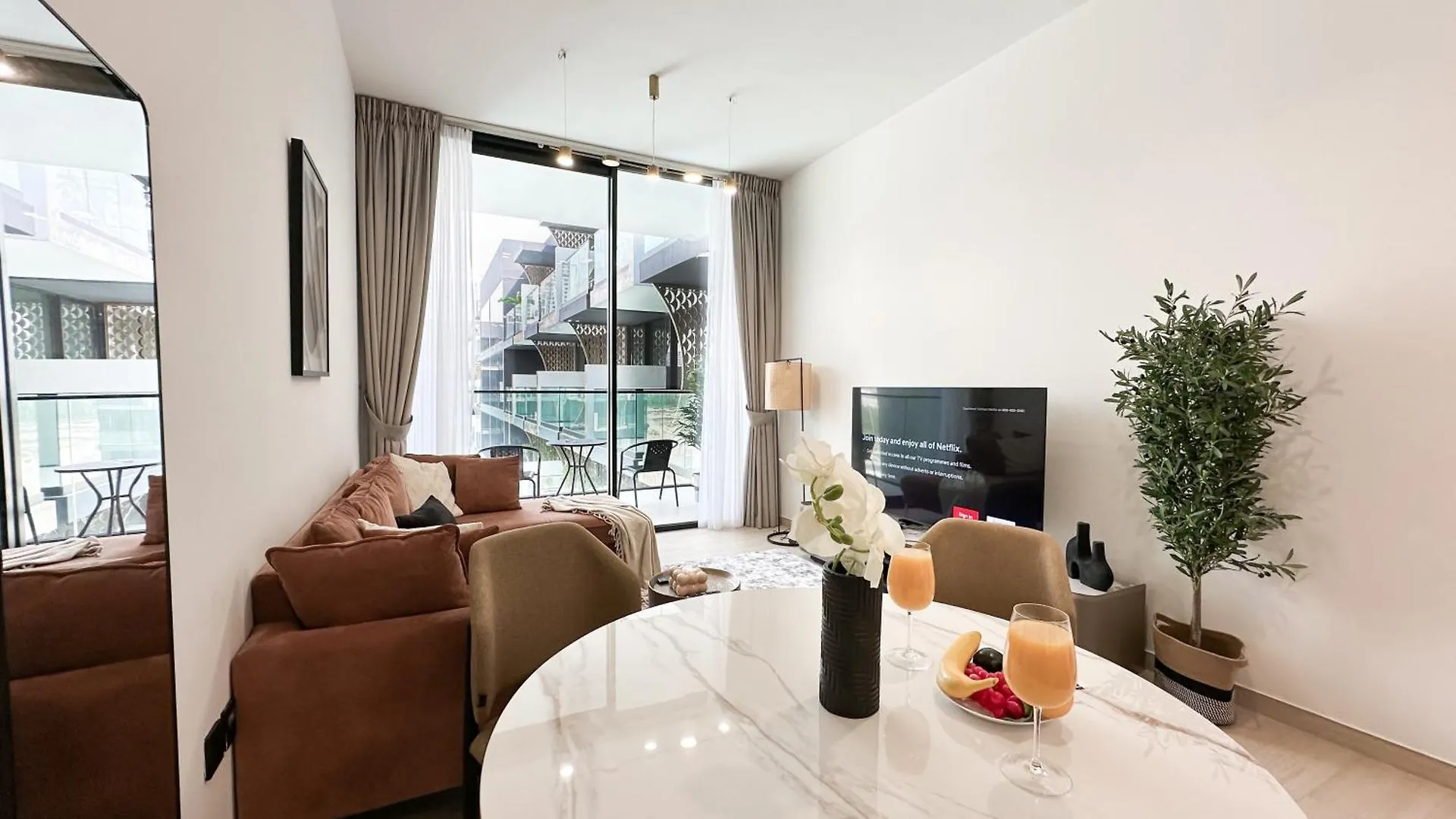Apartment Trophy - Stardust Sanctum Suites W Pool View In Heart Of Jvc Dubai Vereinigte Arabische Emirate