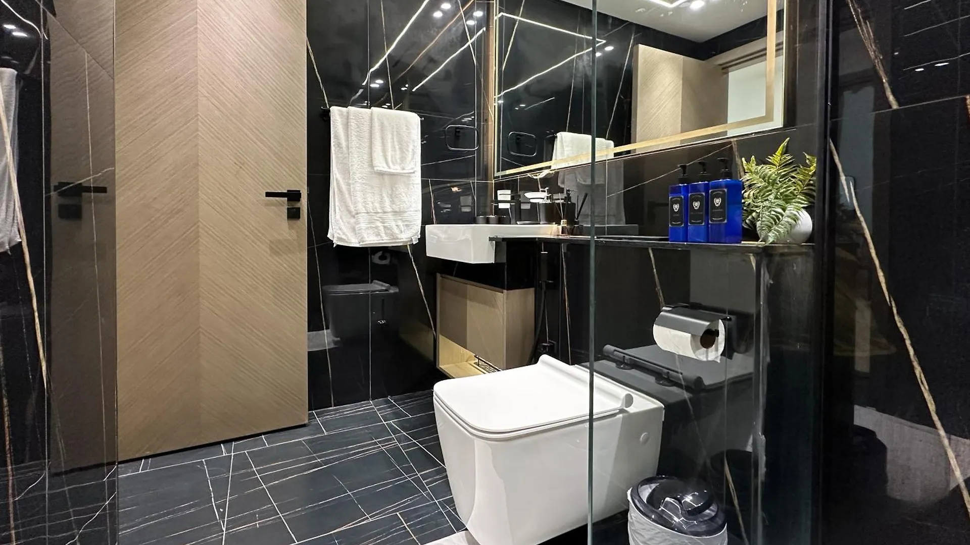 Trophy - Stardust Sanctum Suites W Pool View In Heart Of Jvc Dubai 0*,  Vereinigte Arabische Emirate