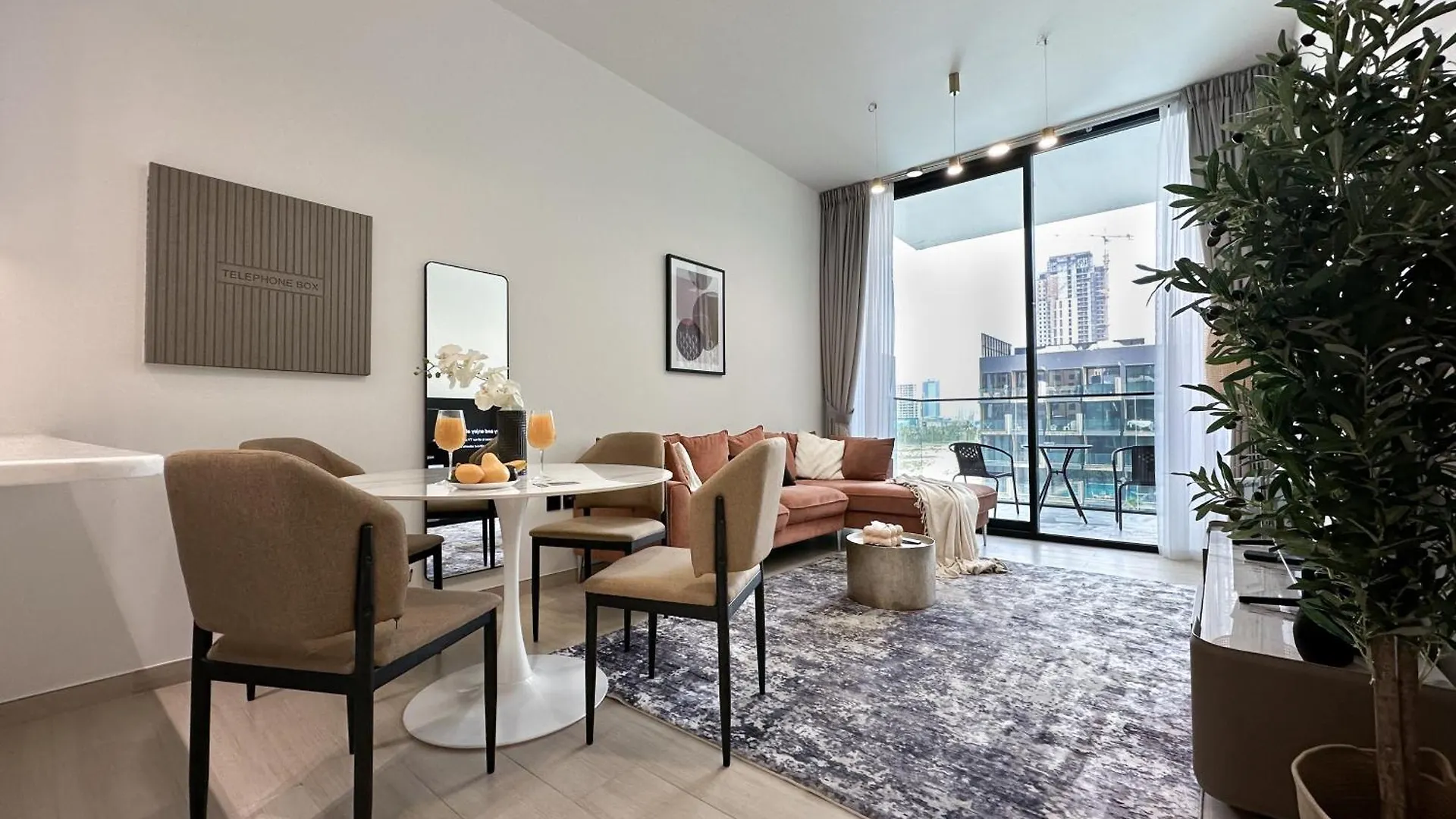 Trophy - Stardust Sanctum Suites W Pool View In Heart Of Jvc Dubai 0*,  Vereinigte Arabische Emirate